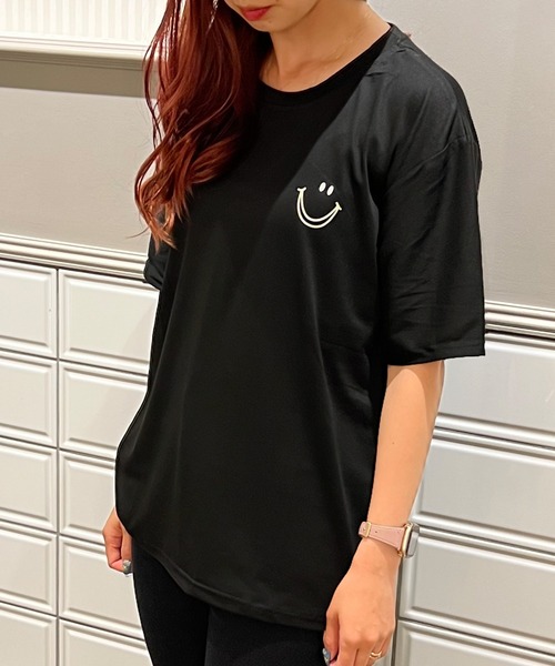 Футболка с принтом DiamondHearts, черный
Футболка с принтом DiamondHearts, черный