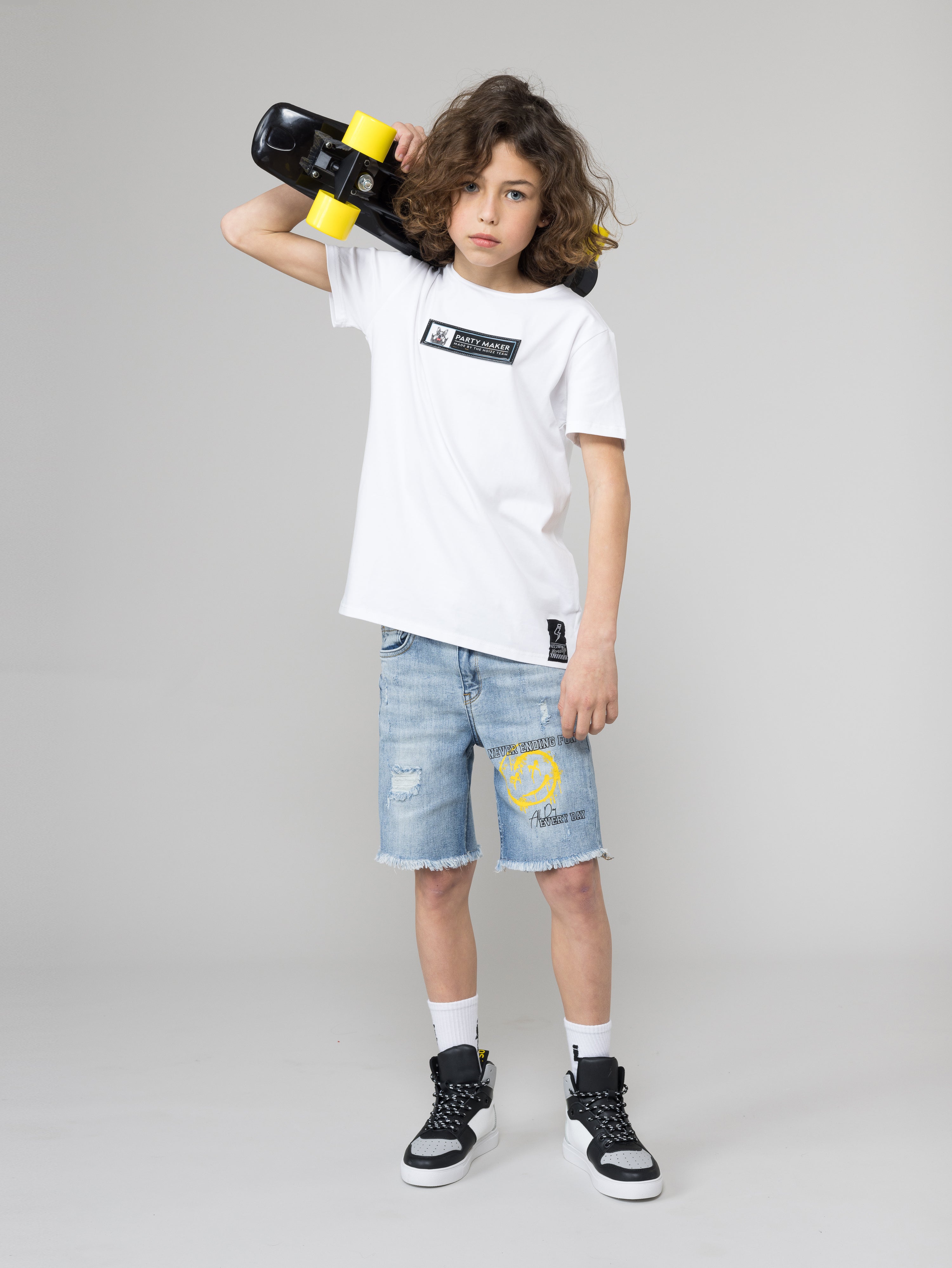 Футболка для мальчиков белая базовая Noizz
Футболка для мальчиков белая базовая Noizz