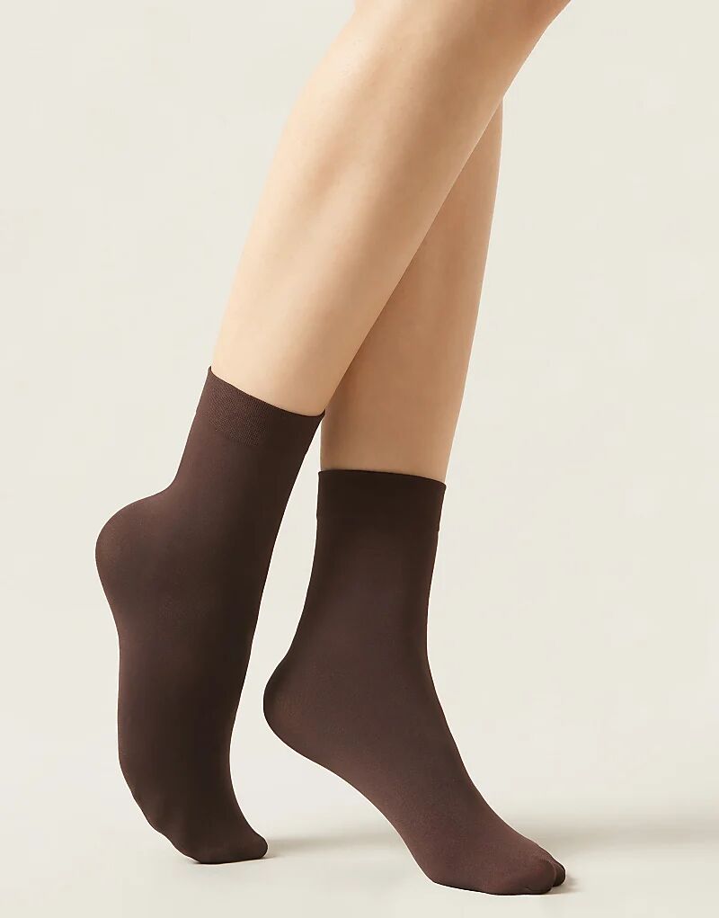 Мягкие носки Calzedonia 50 ден темно-коричневого цвета
Мягкие носки Calzedonia 50 ден темно-коричневого цвета