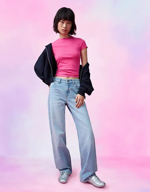 Блестящие прямые широкие джинсы с завышенной талией Bershka темно-синего цвета
Блестящие прямые широкие джинсы с завышенной талией Bershka темно-синего цвета