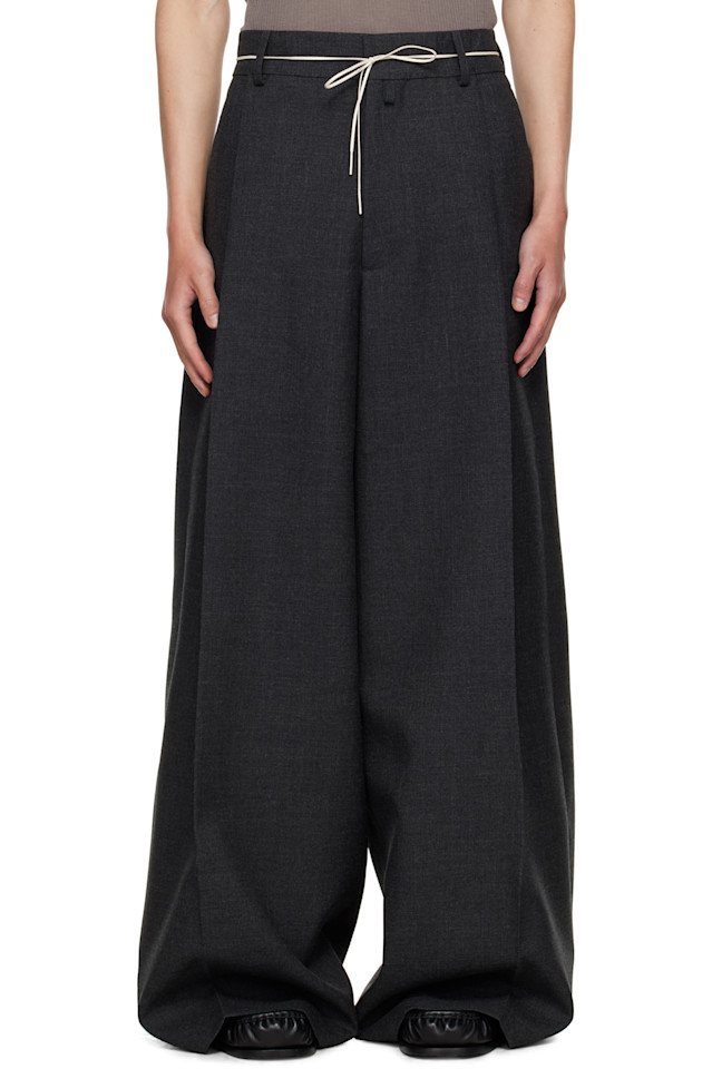 Dries Van Noten Серые широкие плиссированные брюки
Dries Van Noten Серые широкие плиссированные брюки