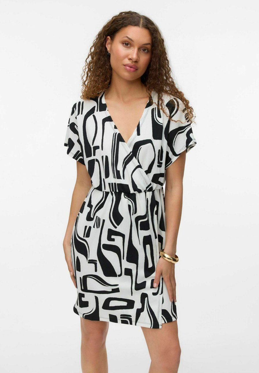 Платье Vero Moda VMMERVE, Black
Платье Vero Moda VMMERVE, Black