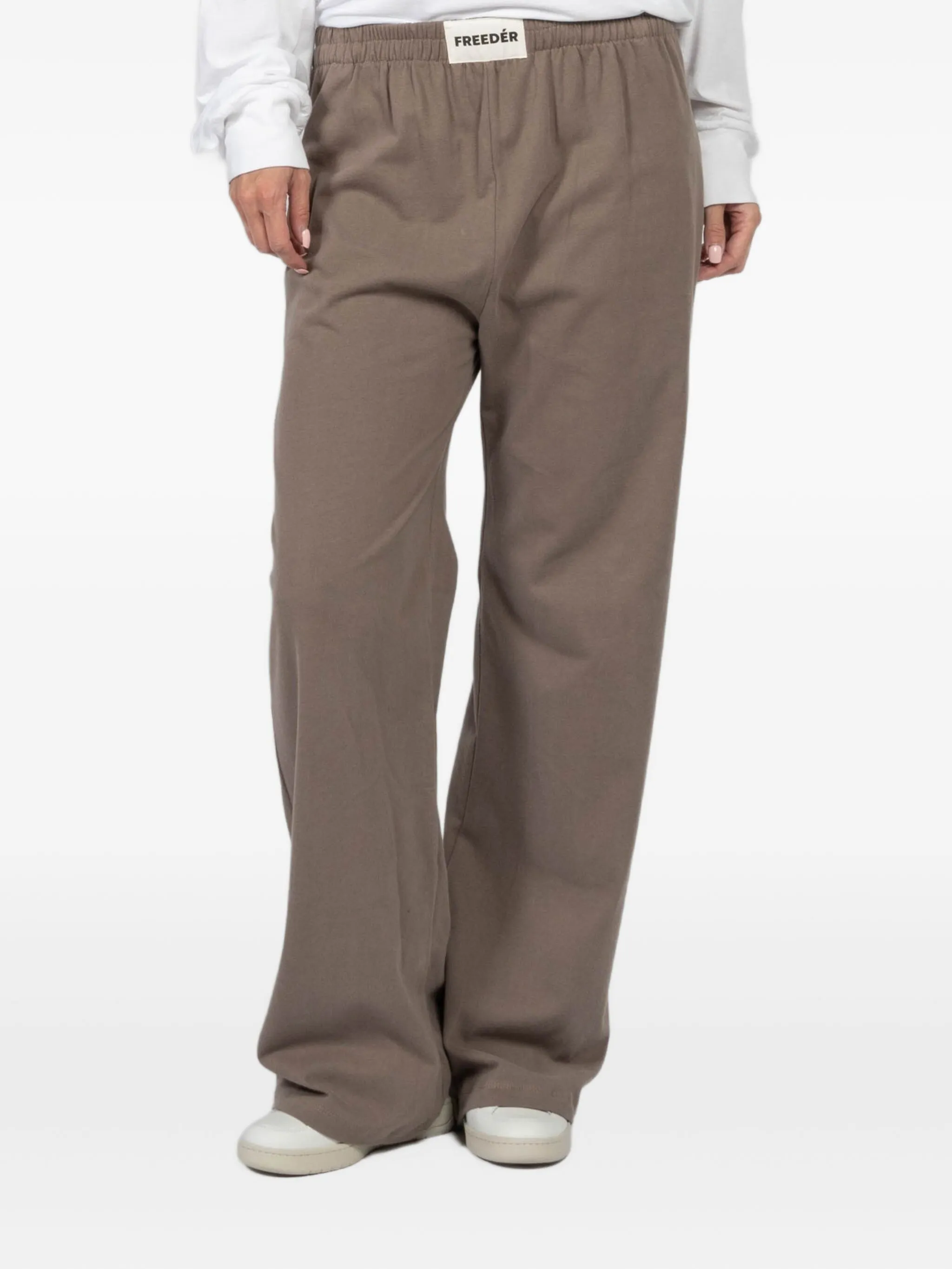 Спортивные брюки с эластичным поясом Freedér, коричневый
Спортивные брюки с эластичным поясом Freedér, коричневый