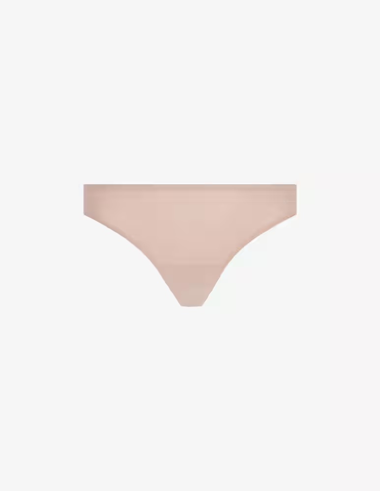 Стринги Chantelle, цвет Beige Doré
Стринги Chantelle, цвет Beige Doré