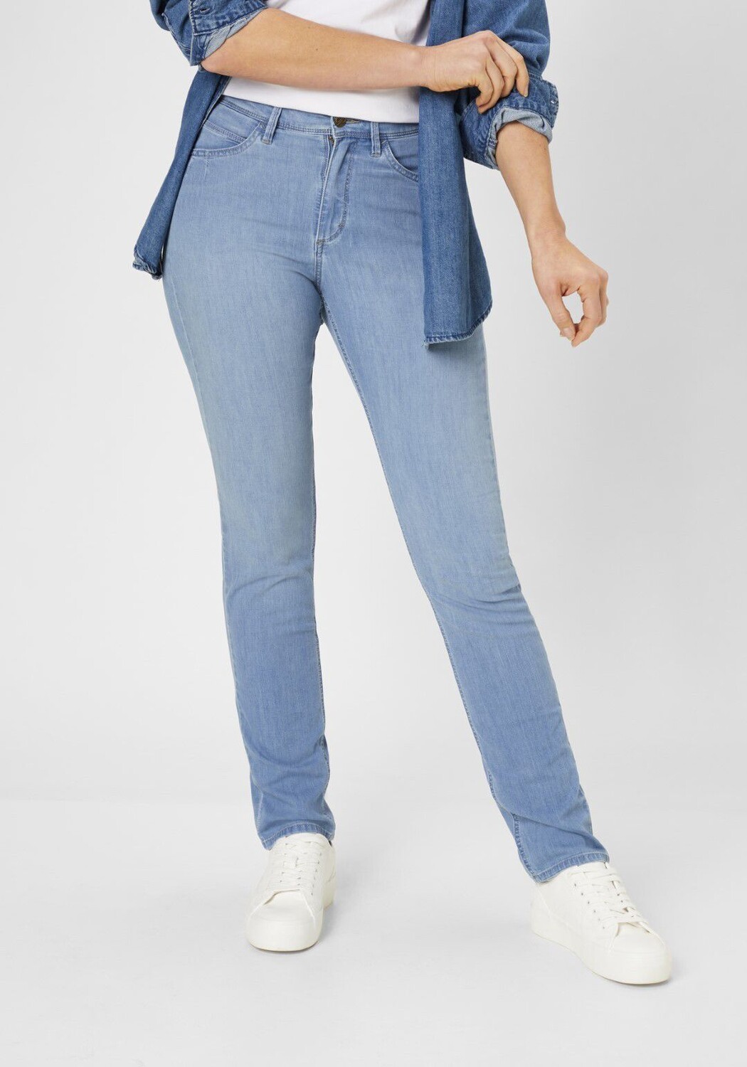 Легкий деним с эластичной тканью Motion & Comfort PAT PADDOCK'S, цвет Light Stone With Soft Using
Легкий деним с эластичной тканью Motion & Comfort PAT PADDOCK'S, цвет Light Stone With Soft Using