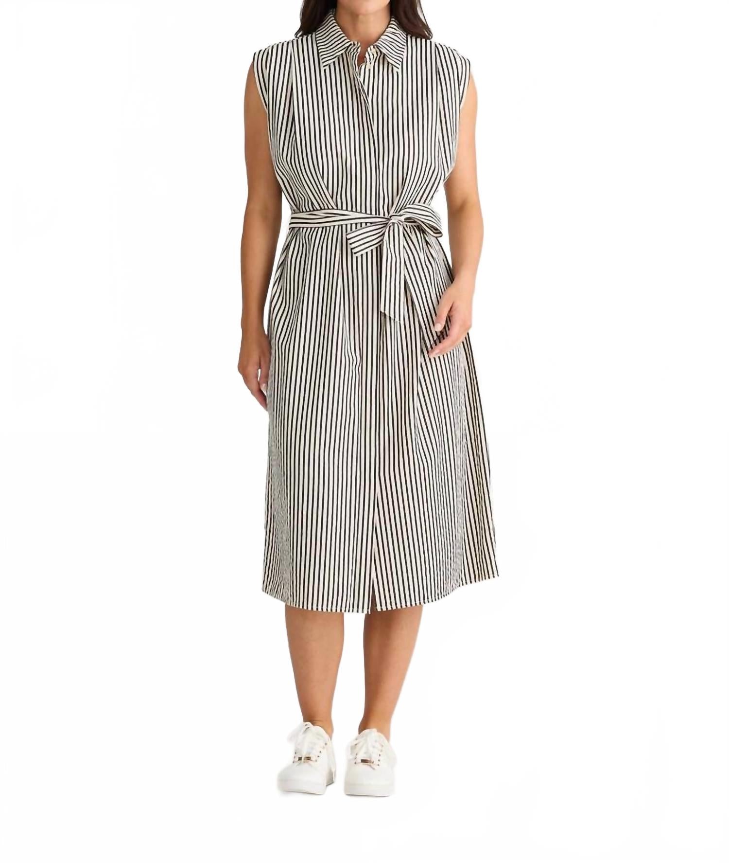 Платье-туника Charlie белого цвета с черной полоской Brave + True, White W/Black Stripe
Платье-туника Charlie белого цвета с черной полоской Brave + True, White W/Black Stripe