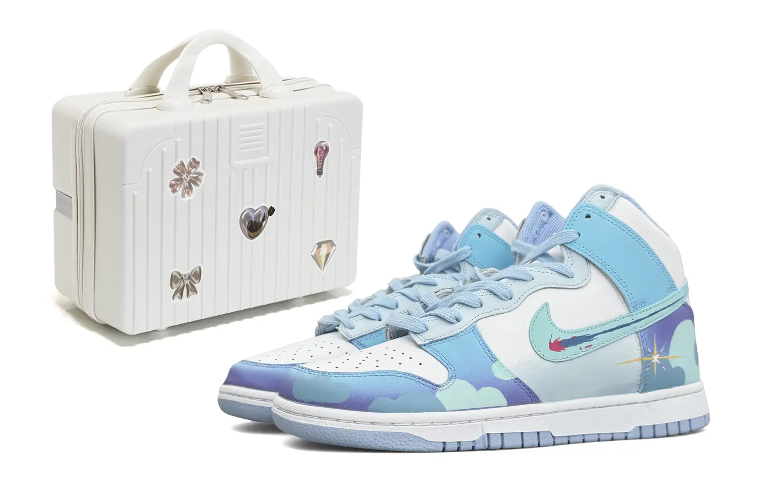 Кроссовки Nike Dunk High Skateboarding Shoes Women's High-top White, голубой, Синий, Кроссовки Nike Dunk High Skateboarding Shoes Women's High-top White, голубой
Кроссовки Nike Dunk High Skateboarding Shoes Women's High-top White, голубой, Синий, Кроссовки Nike Dunk High Skateboarding Shoes Women's High-top White, голубой