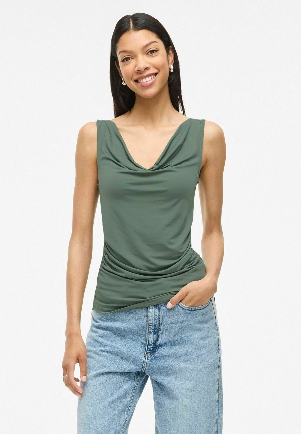 Блуза VIKANA WASSERFALL AUSSCHNITT - Top VILA, цвет Laurel Wreath
Блуза VIKANA WASSERFALL AUSSCHNITT - Top VILA, цвет Laurel Wreath