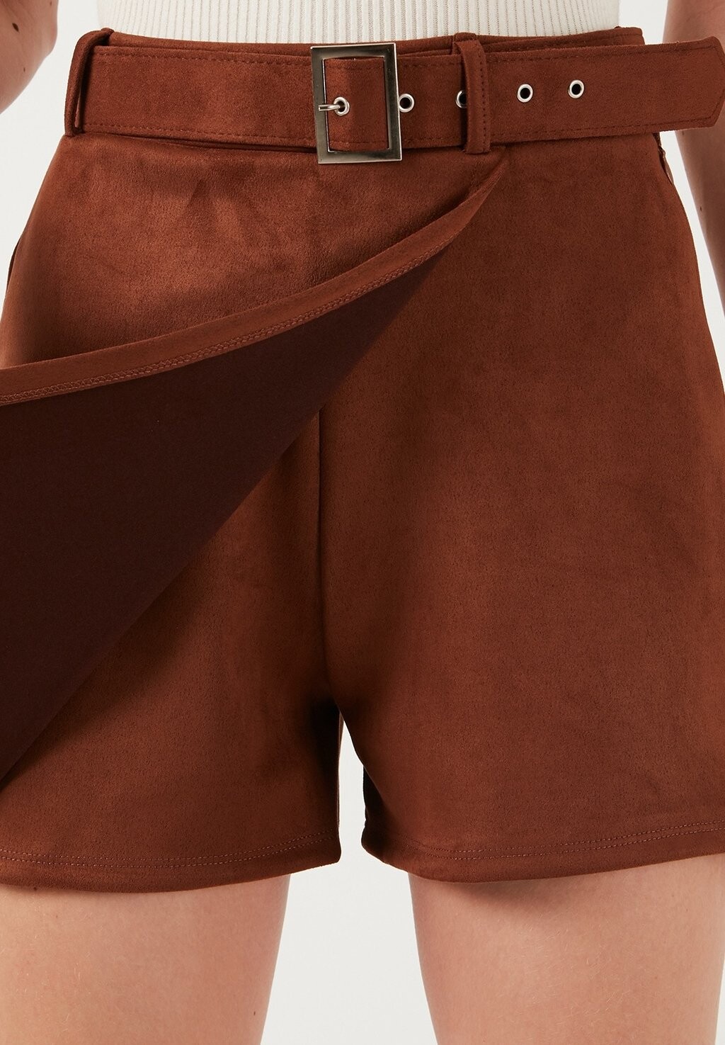 Мини-юбка REGULAR FIT LELA, коричневый
Мини-юбка REGULAR FIT LELA, коричневый