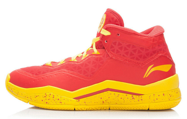 Баскетбольные кроссовки WOW 3 для мужчин, средний верх, красные/желтые Lining
Баскетбольные кроссовки WOW 3 для мужчин, средний верх, красные/желтые Lining