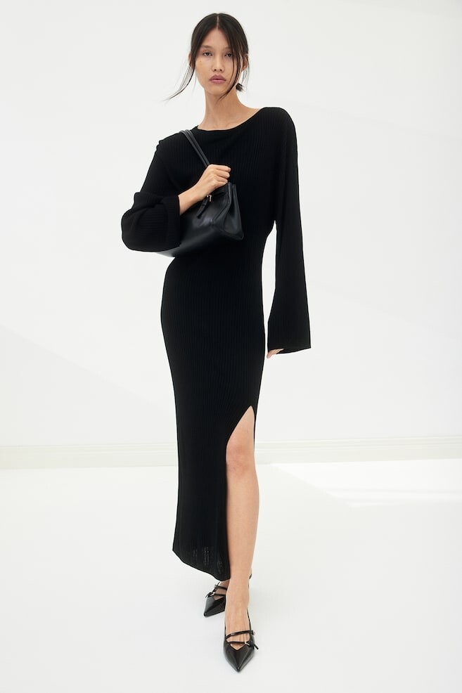 Трикотажное платье в рубчик H&M, черный
Трикотажное платье в рубчик H&M, черный