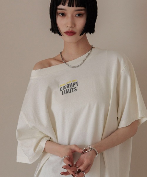 Футболка с логотипом, крой 2WAY LOWRYS FARM, кремовый
Футболка с логотипом, крой 2WAY LOWRYS FARM, кремовый