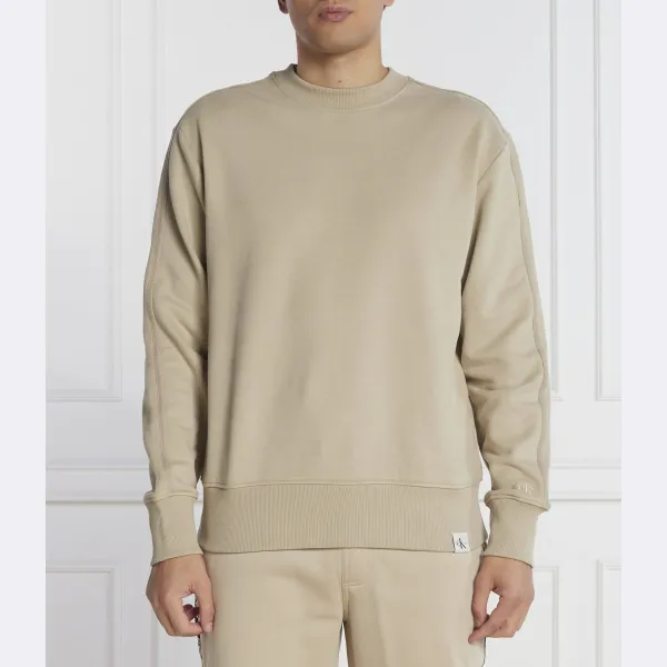 Толстовка обычного кроя с ткаными язычками Calvin Klein, бежевый 
Толстовка обычного кроя с ткаными язычками Calvin Klein, бежевый