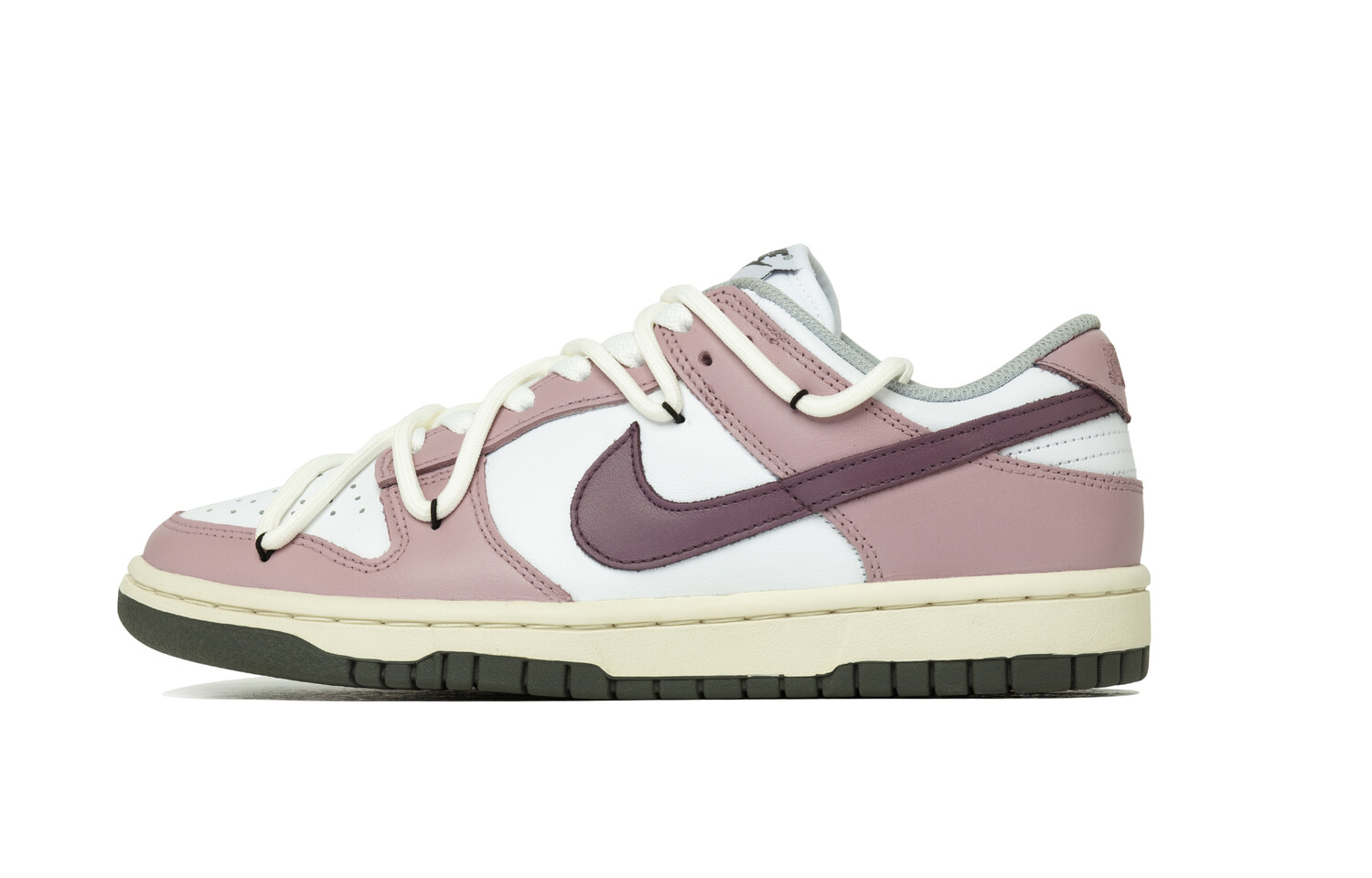 Кроссовки Nike Dunk Skateboarding Shoes Women's Low-top Pink/white/beige, розовый
Кроссовки Nike Dunk Skateboarding Shoes Women's Low-top Pink/white/beige, розовый