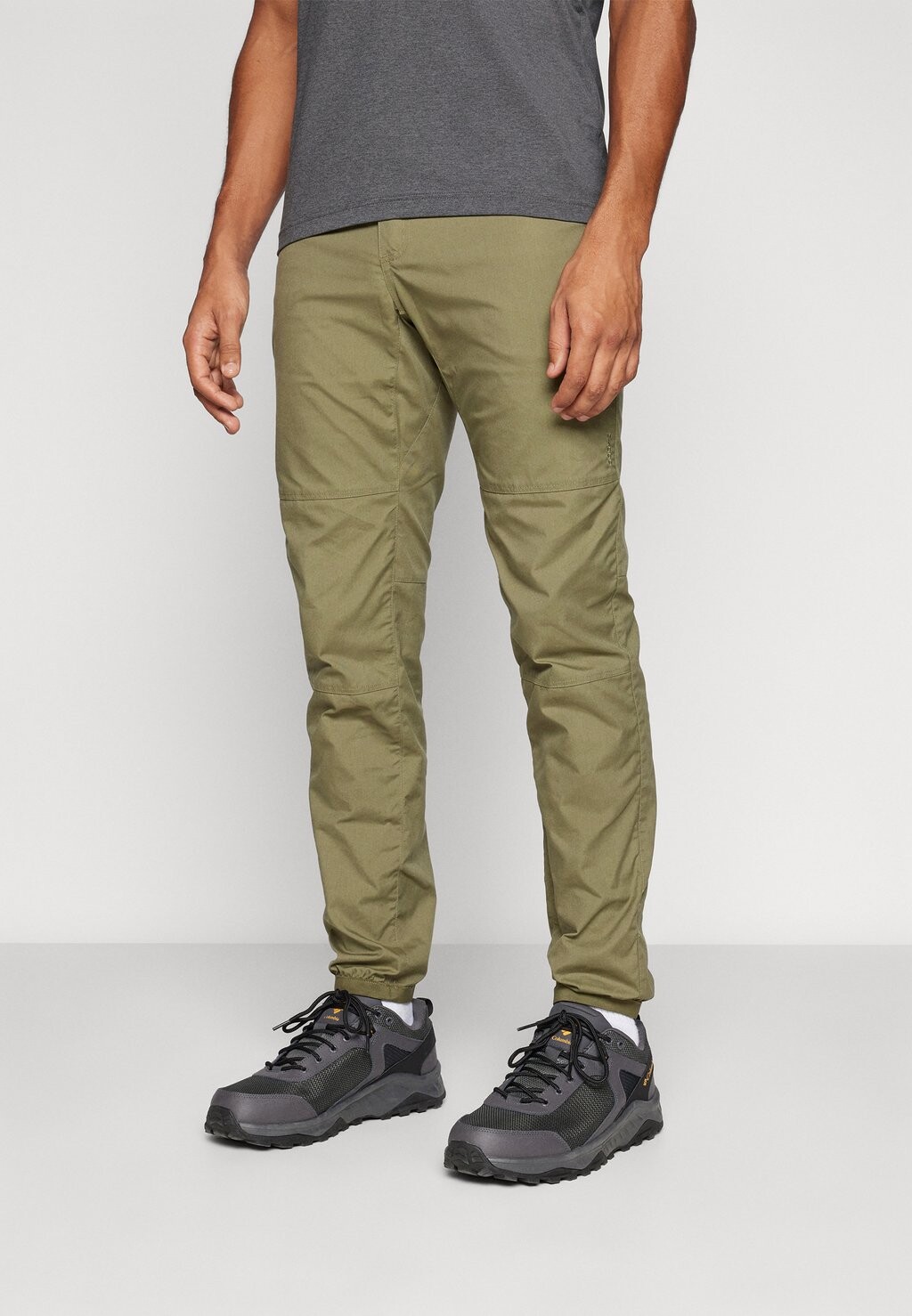 Брюки для активного отдыха VARDAG TROUSERS M Fjällräven, зеленый
Брюки для активного отдыха VARDAG TROUSERS M Fjällräven, зеленый