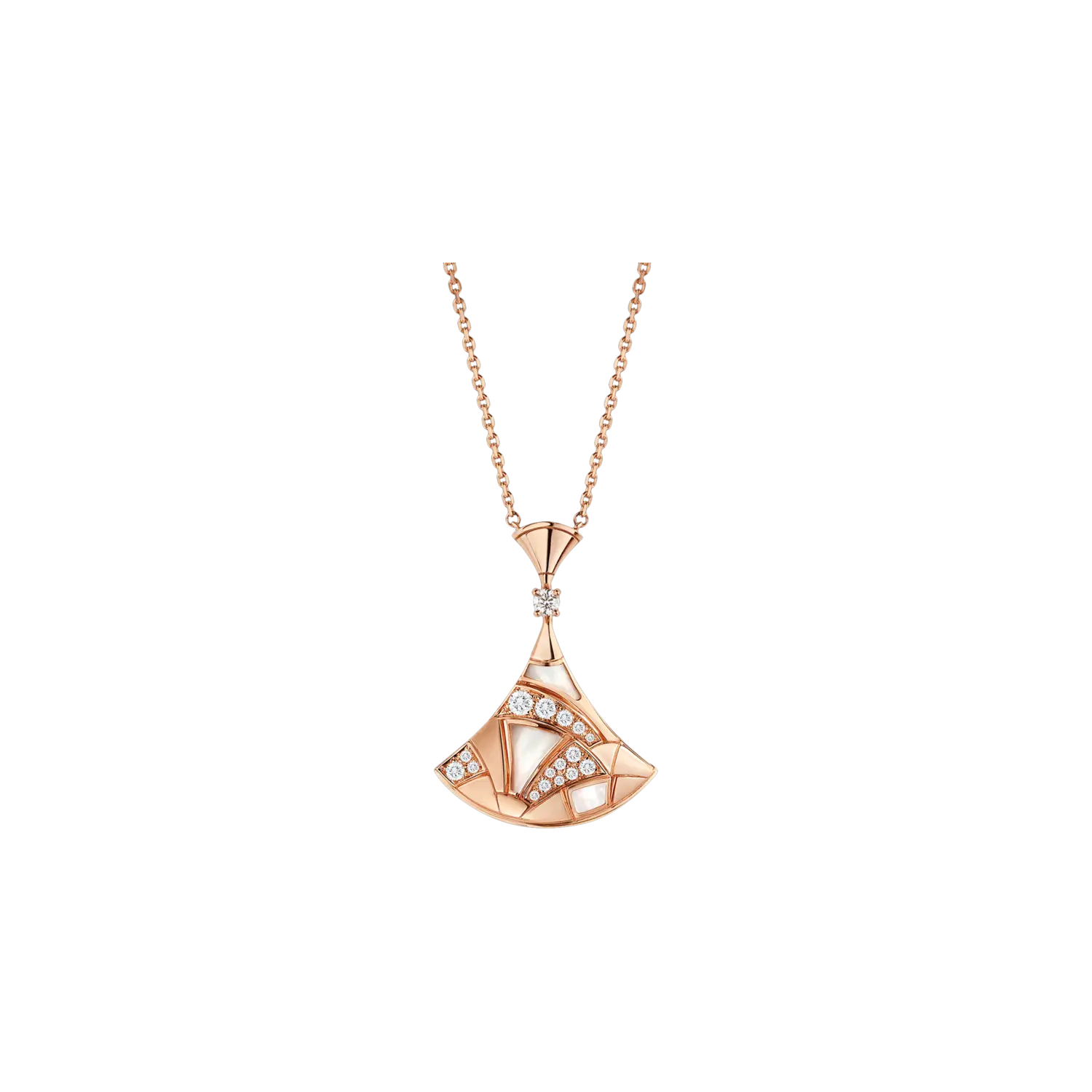 Колье divas dream из розового золота с перламутром и бриллиантами Bulgari
Колье divas dream из розового золота с перламутром и бриллиантами Bulgari