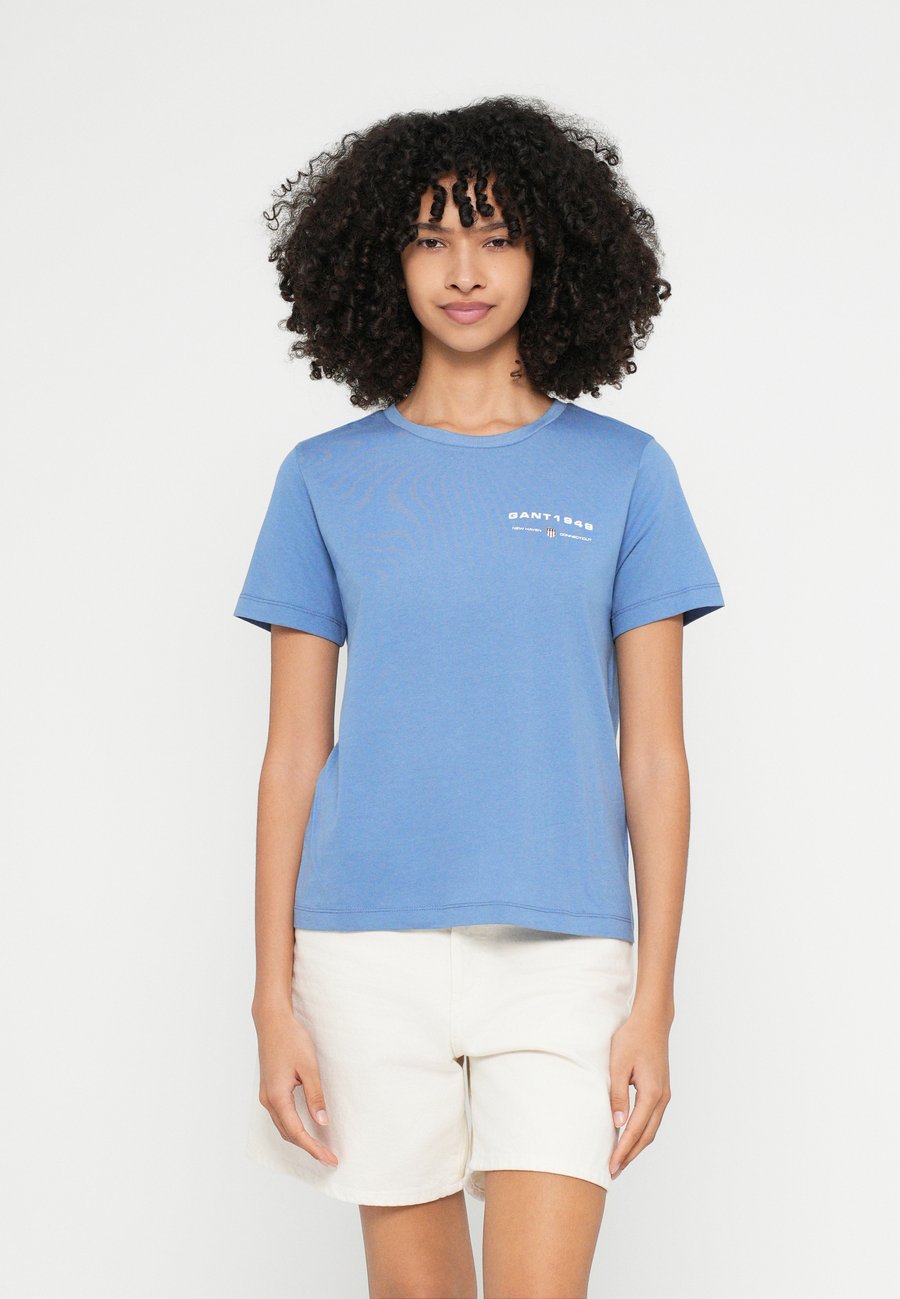 Футболка GANT GRAPHIC, Greyish Blue/Light Blue, Серый, Футболка GANT GRAPHIC, Greyish Blue/Light Blue
Футболка GANT GRAPHIC, Greyish Blue/Light Blue, Серый, Футболка GANT GRAPHIC, Greyish Blue/Light Blue