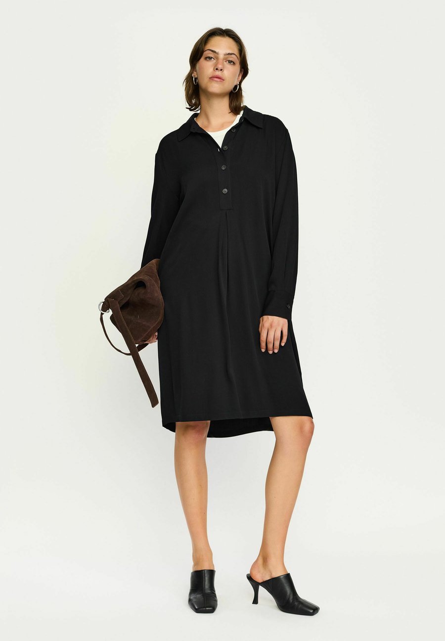 Платье Soft Rebels EONIE, Black
Платье Soft Rebels EONIE, Black