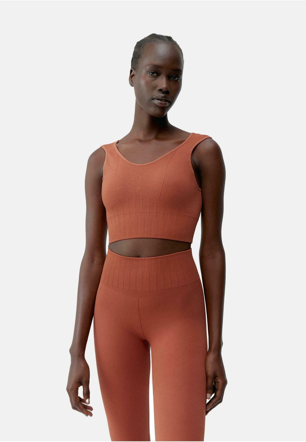 Бюстье ANNAPURNA Born Living Yoga, оранжевый
Бюстье ANNAPURNA Born Living Yoga, оранжевый