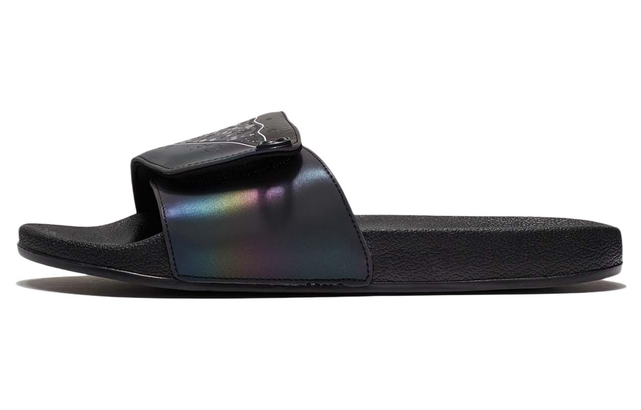 Шлепанцы мужские черные Lining
Шлепанцы мужские черные Lining