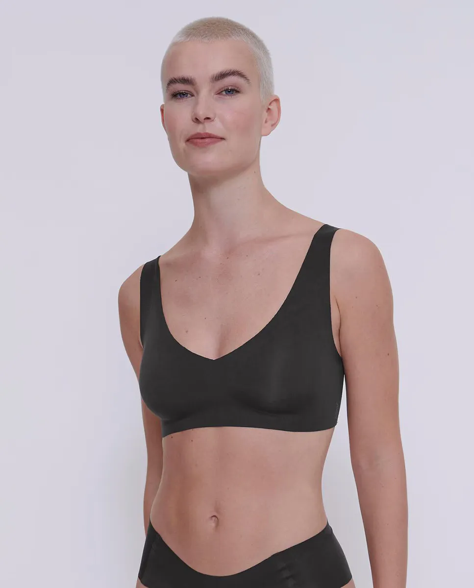 Бюстгальтер без косточек Sloggi, черный
Бюстгальтер без косточек Sloggi, черный