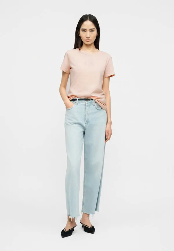 Футболка с принтом Armani Exchange, Salt Rose, Розовый, Футболка с принтом Armani Exchange, Salt Rose
Футболка с принтом Armani Exchange, Salt Rose, Розовый, Футболка с принтом Armani Exchange, Salt Rose