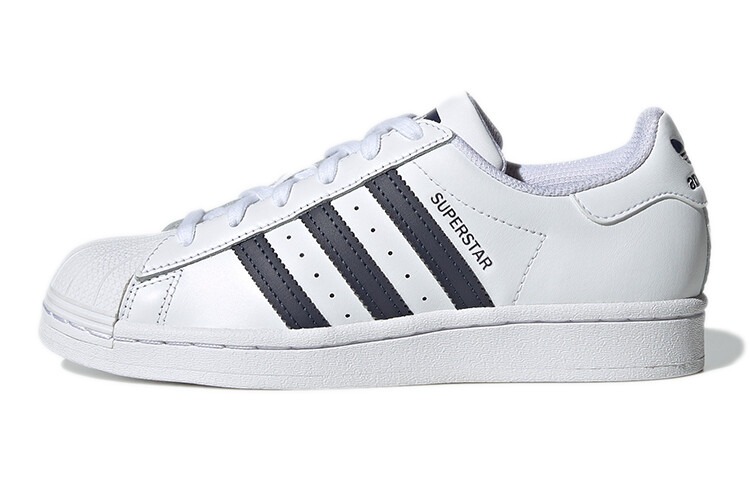 Adidas originals Superstar Kids Кроссовки для скейтбординга для детей
Adidas originals Superstar Kids Кроссовки для скейтбординга для детей