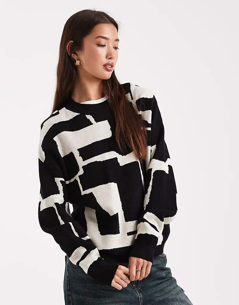 Джемпер с круглым вырезом и однотонным анималистичным принтом
Джемпер с круглым вырезом и однотонным анималистичным принтом