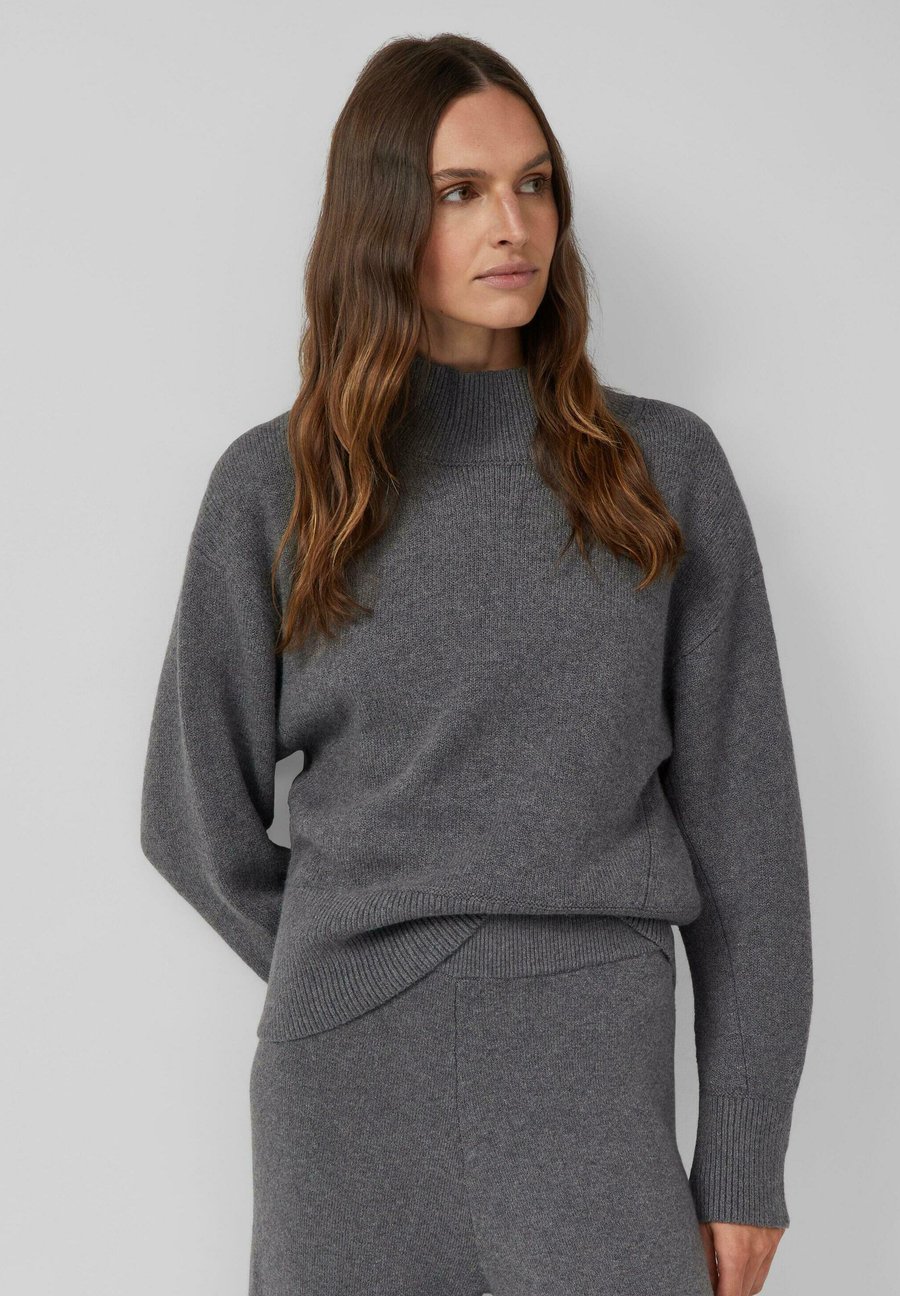 Джемпер s.Oliver PULLOVER, Graphit/Grey
Джемпер s.Oliver PULLOVER, Graphit/Grey