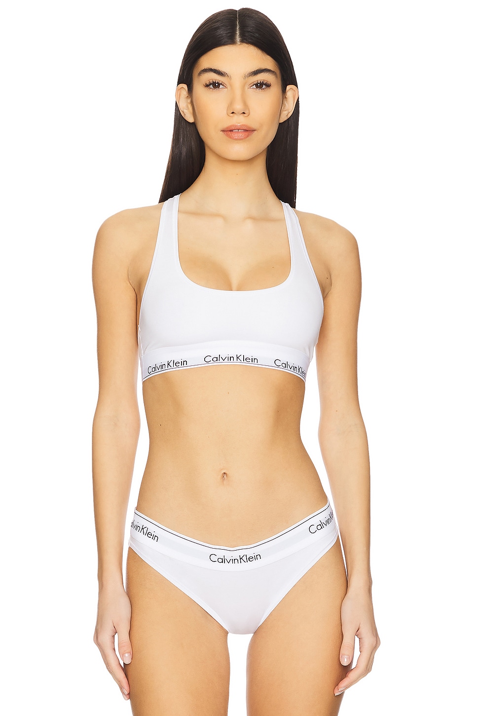 Современный хлопковый бюстгальтер-бралетт Calvin Klein Underwear, белый 
Современный хлопковый бюстгальтер-бралетт Calvin Klein Underwear, белый