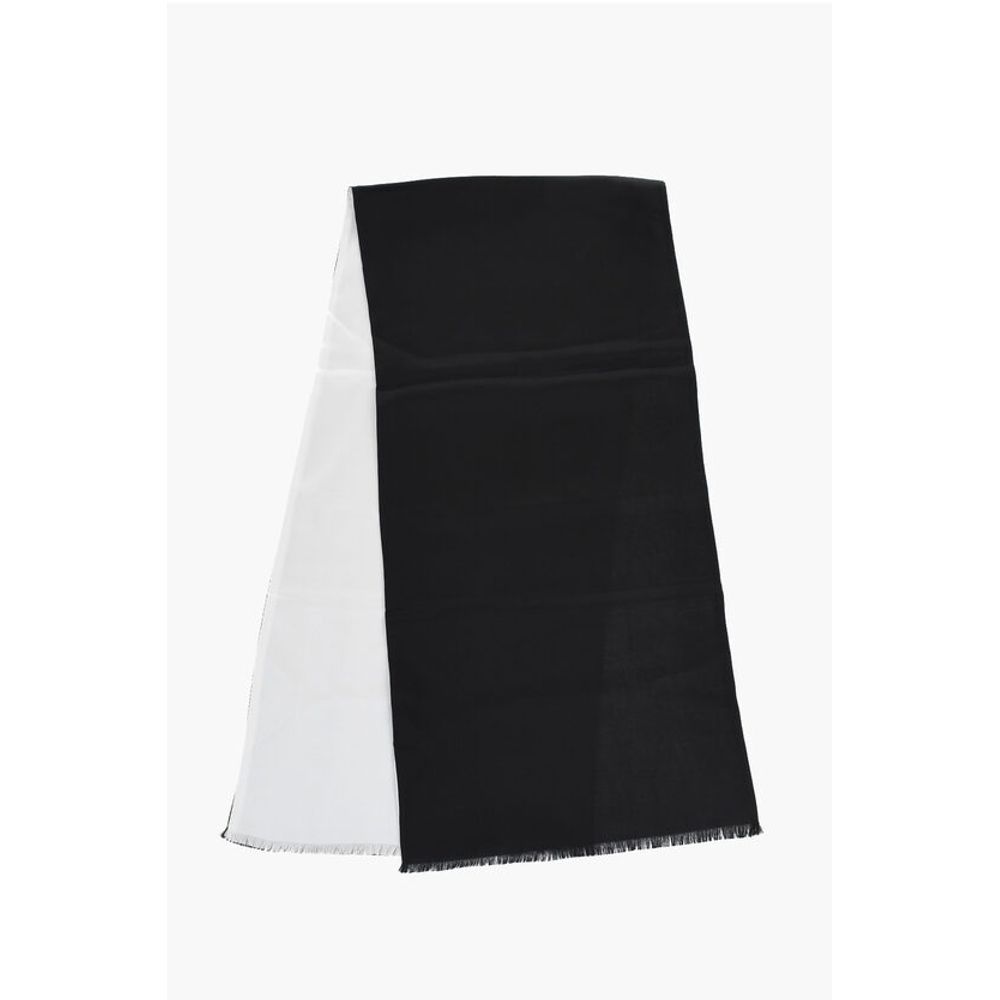 Двухцветный шелковый фуляр Corneliani, Black and White
Двухцветный шелковый фуляр Corneliani, Black and White