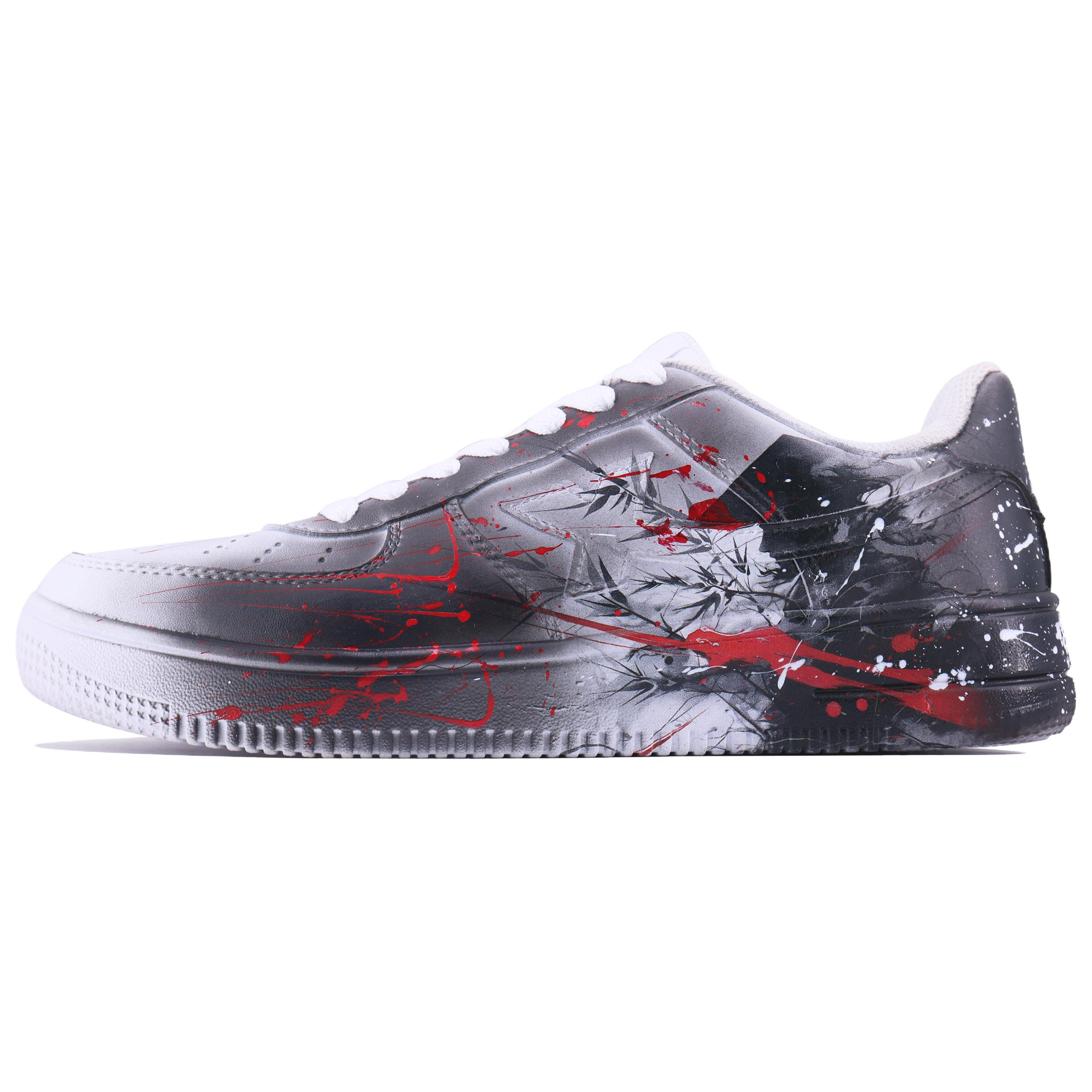 XTEP Кроссовки Air Force One Coverage с низким верхом для скейтборда, устойчивые к истиранию и скольжению, мужские, белые, черные, красные
XTEP Кроссовки Air Force One Coverage с низким верхом для скейтборда, устойчивые к истиранию и скольжению, мужские, белые, черные, красные