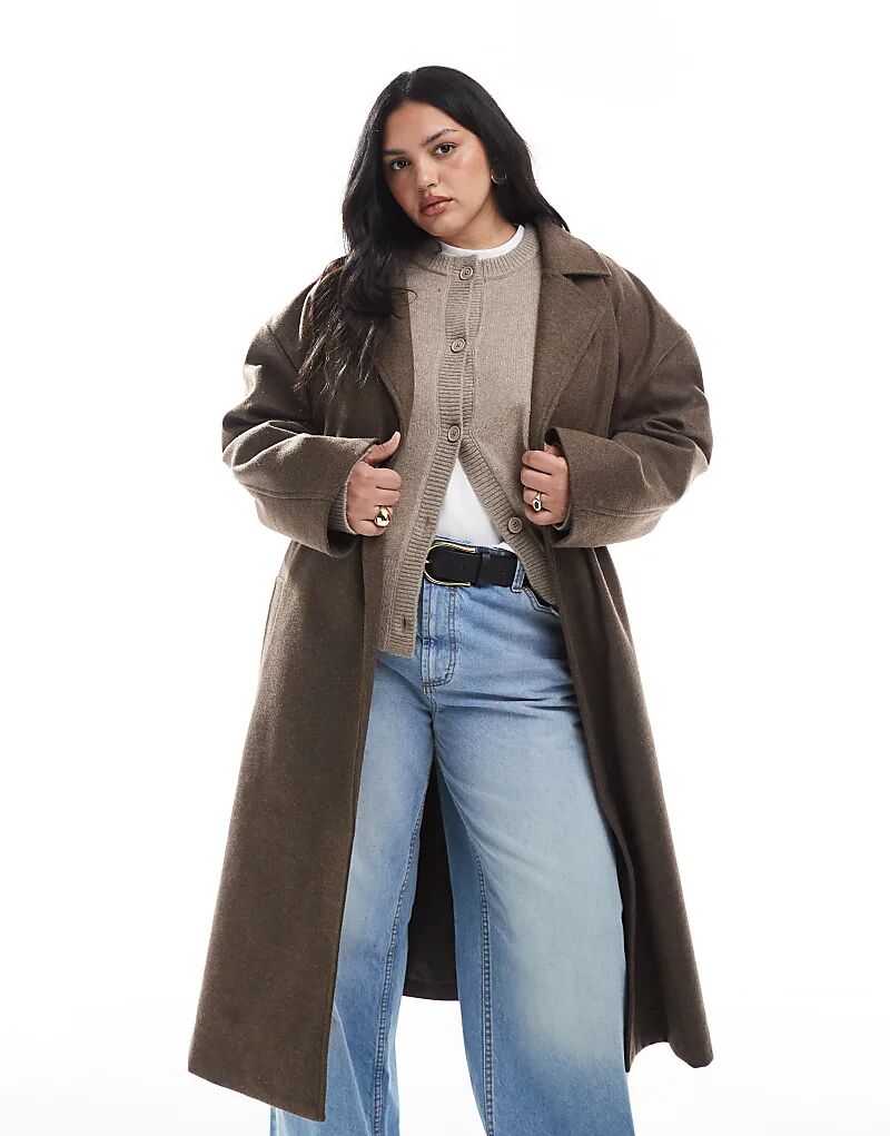 Длинное пальто Brave Soul Plus из искусственной шерсти с поясом коричневого цвета
Длинное пальто Brave Soul Plus из искусственной шерсти с поясом коричневого цвета