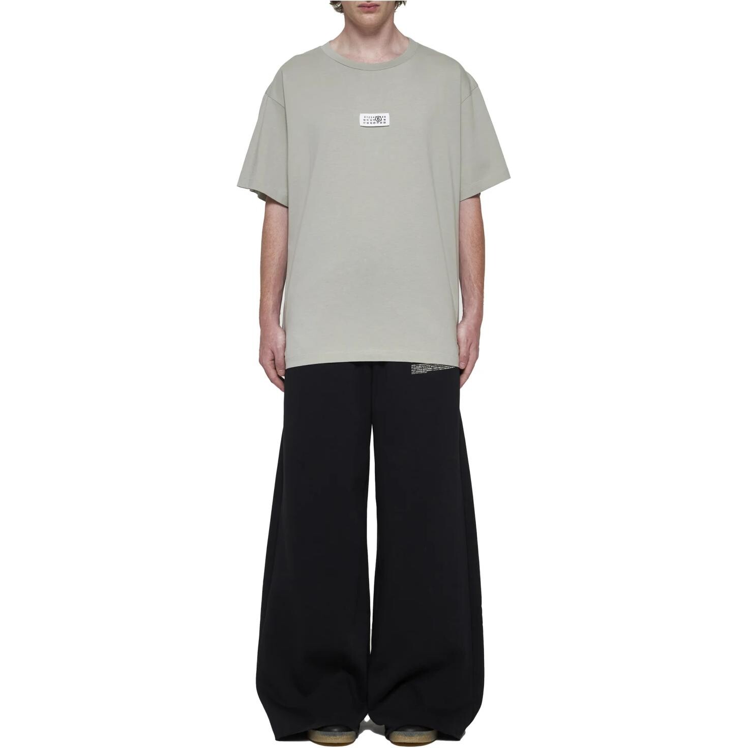 Повседневные брюки мужские черные Mm6 Maison Margiela, черный
Повседневные брюки мужские черные Mm6 Maison Margiela, черный