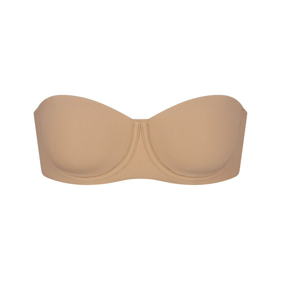 Бюстгальтер без бретелек SKIMS Fits Everybody, цвет Clay
Бюстгальтер без бретелек SKIMS Fits Everybody, цвет Clay