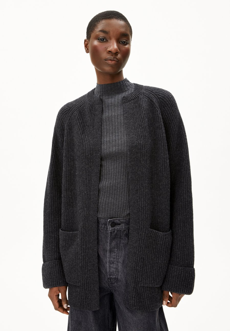 Кардиган ARMEDANGELS WARDAA , Steel Melange/Mottled Black
Кардиган ARMEDANGELS WARDAA , Steel Melange/Mottled Black