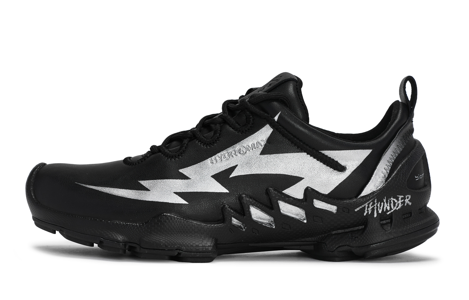 Ecco Walking Planet, Quick Edge Lightning Low top Hiking Shoes, мужские, черный серебристый
Ecco Walking Planet, Quick Edge Lightning Low top Hiking Shoes, мужские, черный серебристый