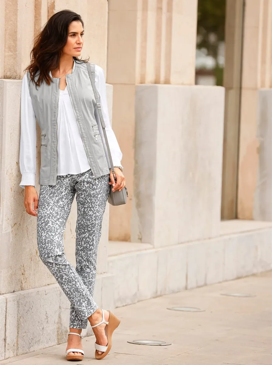 Вдохновение короткий жилет Inspirationen, серый
Вдохновение короткий жилет Inspirationen, серый