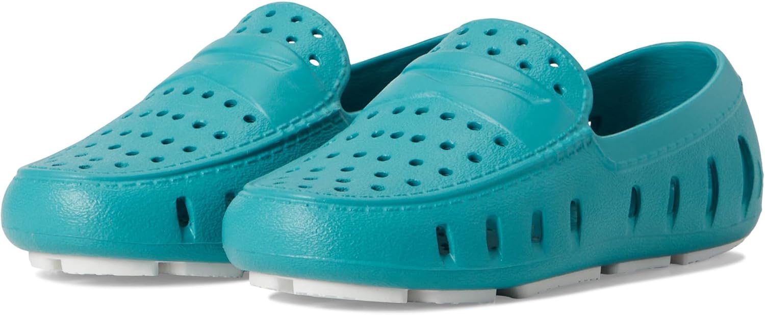 Легкие и водостойкие лоферы Floafers Prodigy Driver EVA, белый/синий
Легкие и водостойкие лоферы Floafers Prodigy Driver EVA, белый/синий