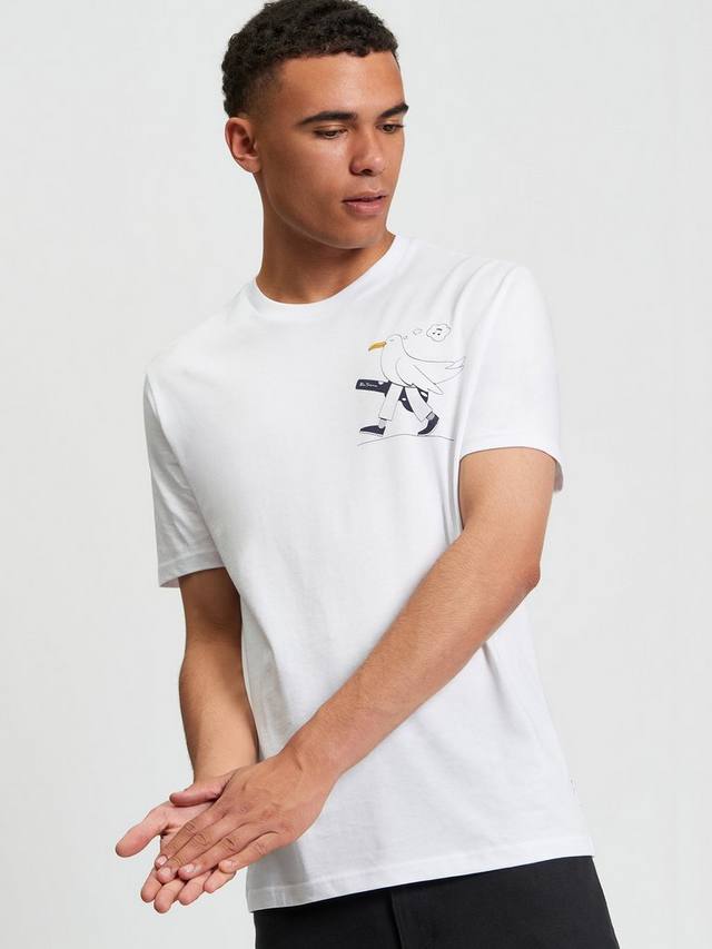 Футболка с принтом Busker из органического хлопка Regular Fit с коротким рукавом Ben Sherman, White
Футболка с принтом Busker из органического хлопка Regular Fit с коротким рукавом Ben Sherman, White