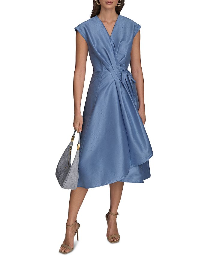 Платье-кимоно из дупиони Donna Karan, синий
Платье-кимоно из дупиони Donna Karan, синий