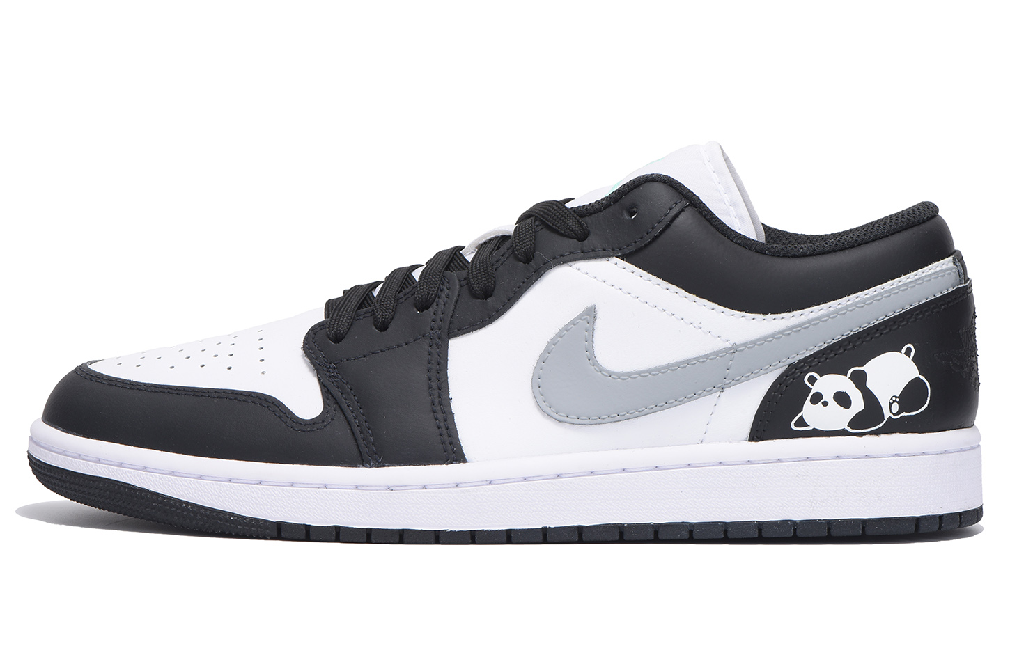 Jordan Баскетбольные кроссовки Air 1 Slip-Resistant Coverage Balance с низким верхом и ударопрочностью, мужские, черно-серые
Jordan Баскетбольные кроссовки Air 1 Slip-Resistant Coverage Balance с низким верхом и ударопрочностью, мужские, черно-серые