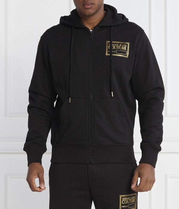 Толстовка Versace Jeans Couture Regular Fit с карманами, черный / золотой
Толстовка Versace Jeans Couture Regular Fit с карманами, черный / золотой