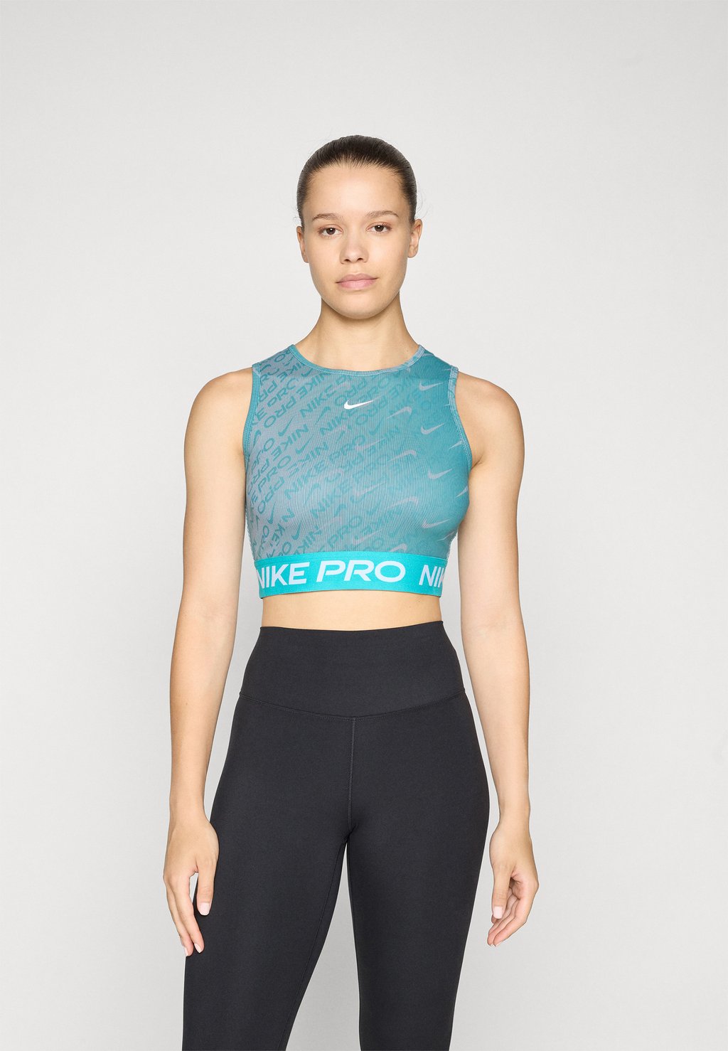 Топ CROP TANK Nike Performance, бирюзовый
Топ CROP TANK Nike Performance, бирюзовый