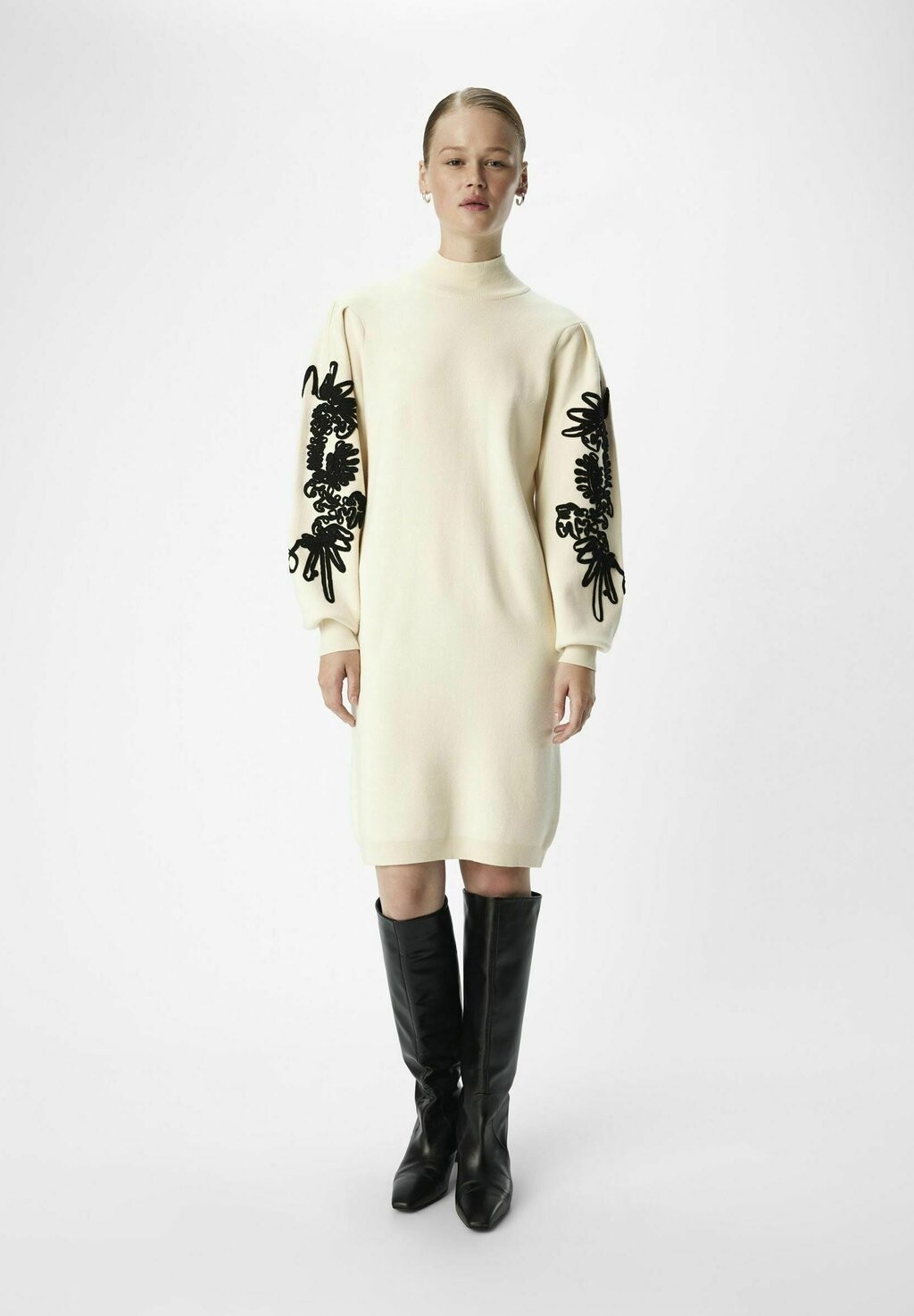 Платье-джемпер OBJJOANA Object, бежевый
Платье-джемпер OBJJOANA Object, бежевый