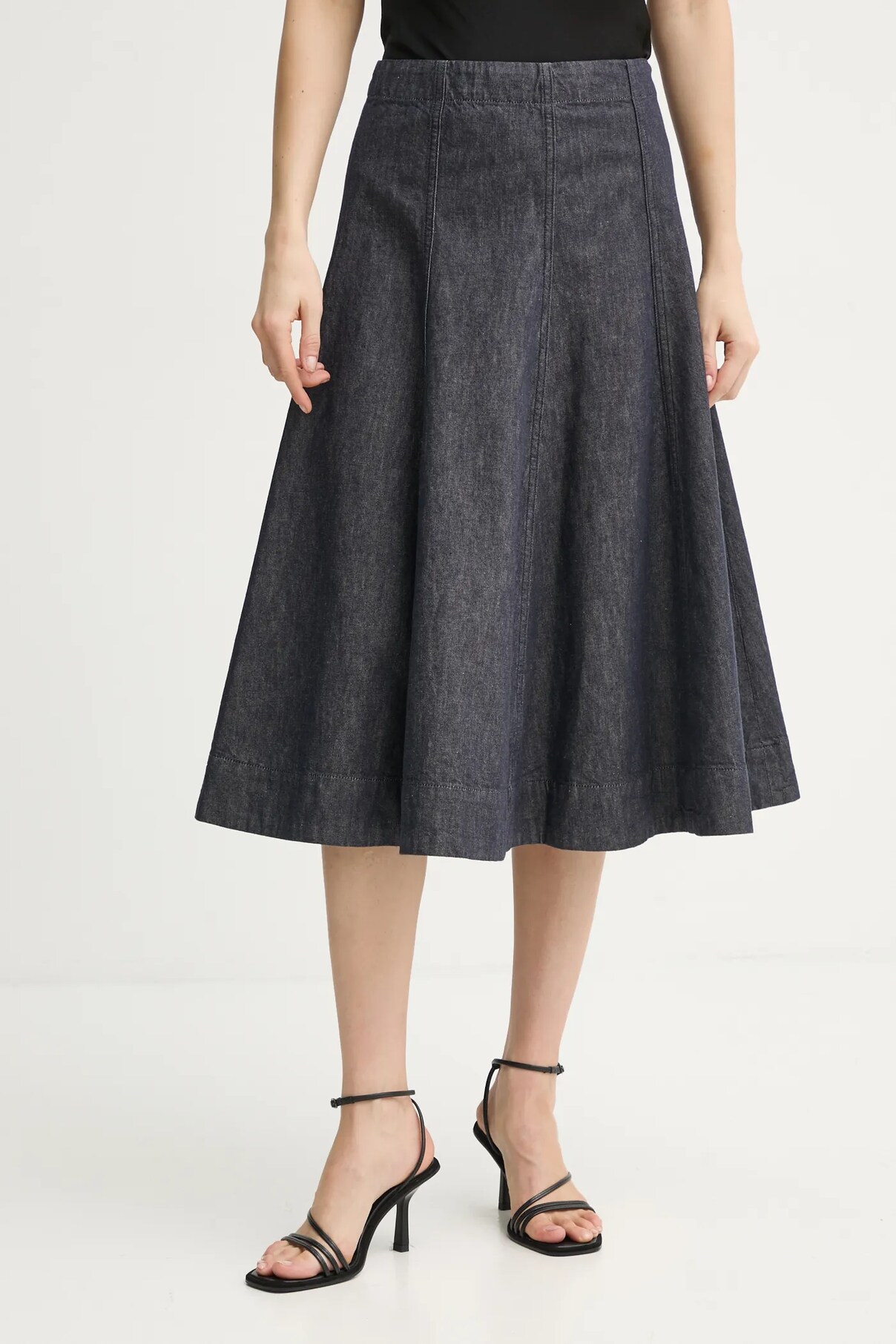 Джинсовой юбки Theory, темно-синий
Джинсовой юбки Theory, темно-синий