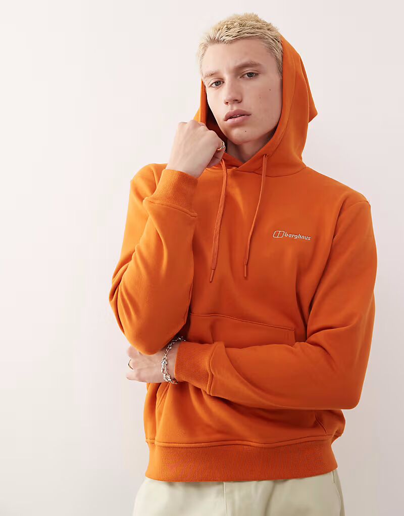 Толстовка Berghaus Hoodies сцепилась с пылающим огнем
Толстовка Berghaus Hoodies сцепилась с пылающим огнем
