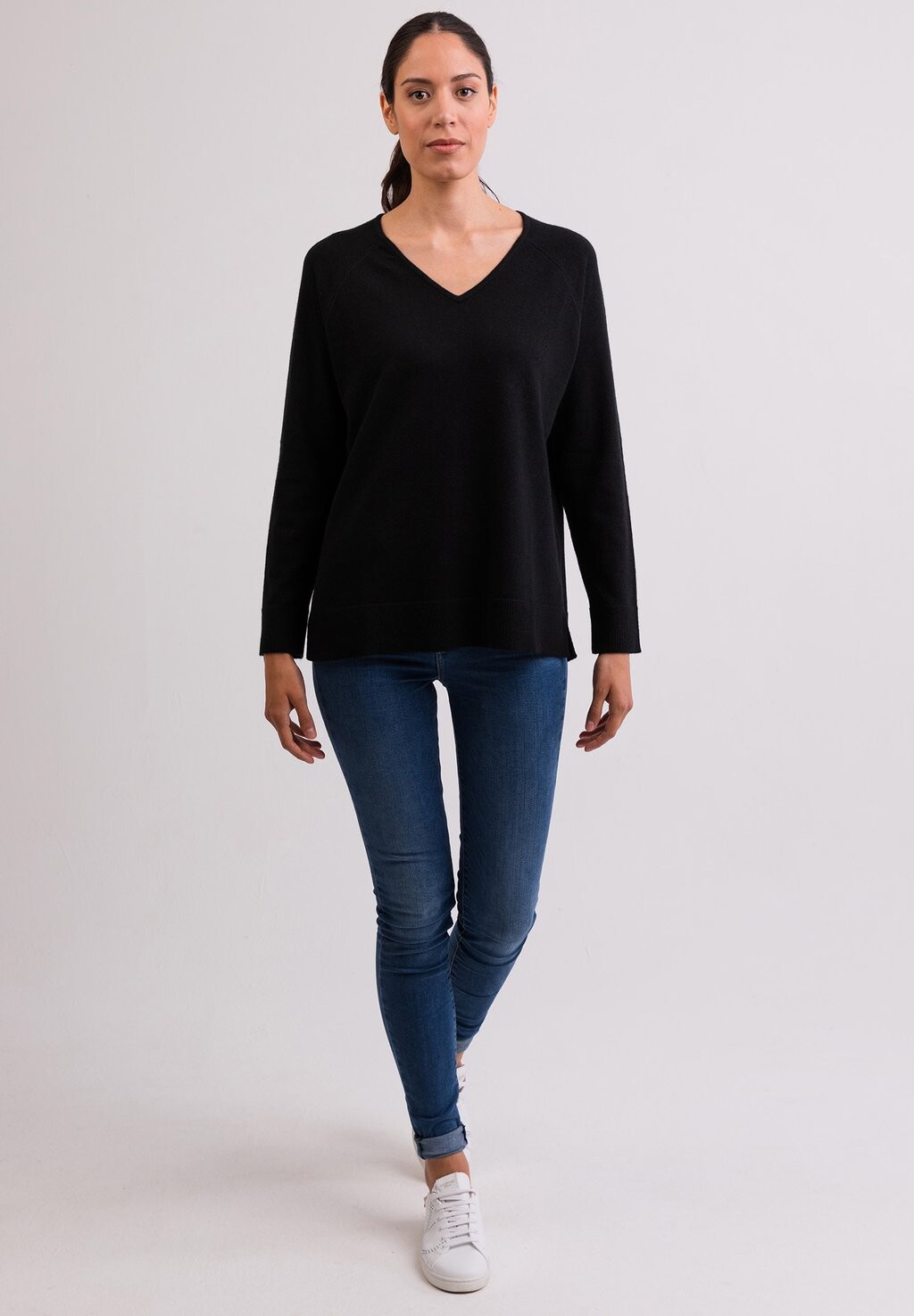 Джемпер MIT SEITENSCHLITZEN CASH-MERE, черный
Джемпер MIT SEITENSCHLITZEN CASH-MERE, черный