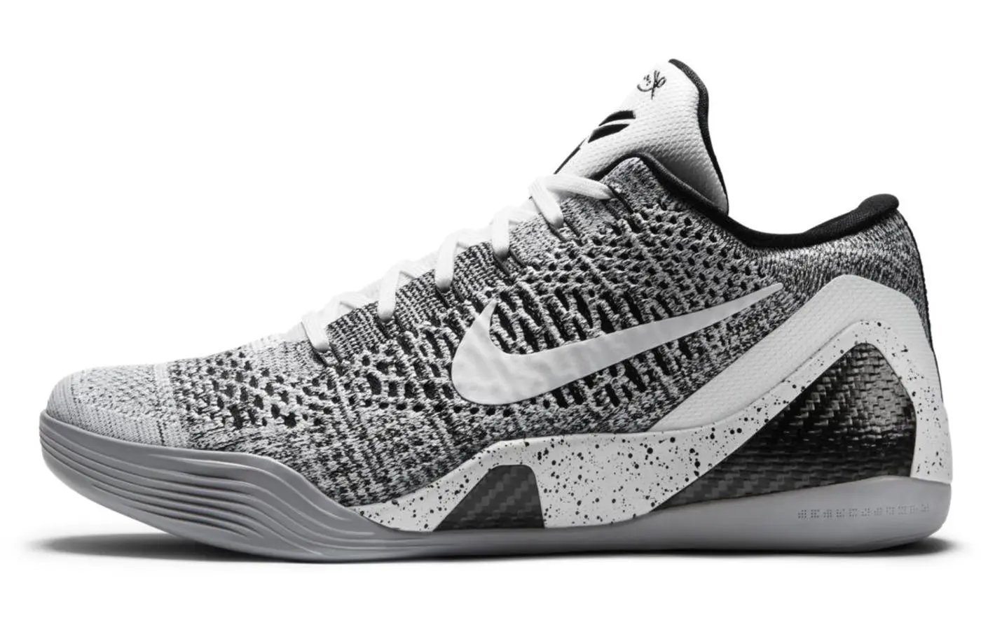 Мужские баскетбольные кроссовки Nike Kobe 9 
Мужские баскетбольные кроссовки Nike Kobe 9