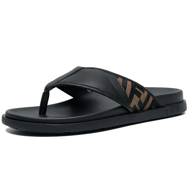 Мужские черные шлепанцы с резиновой подошвой, устойчивые к запахам и истиранию, быстросохнущие SENJIALUO, Black
Мужские черные шлепанцы с резиновой подошвой, устойчивые к запахам и истиранию, быстросохнущие SENJIALUO, Black